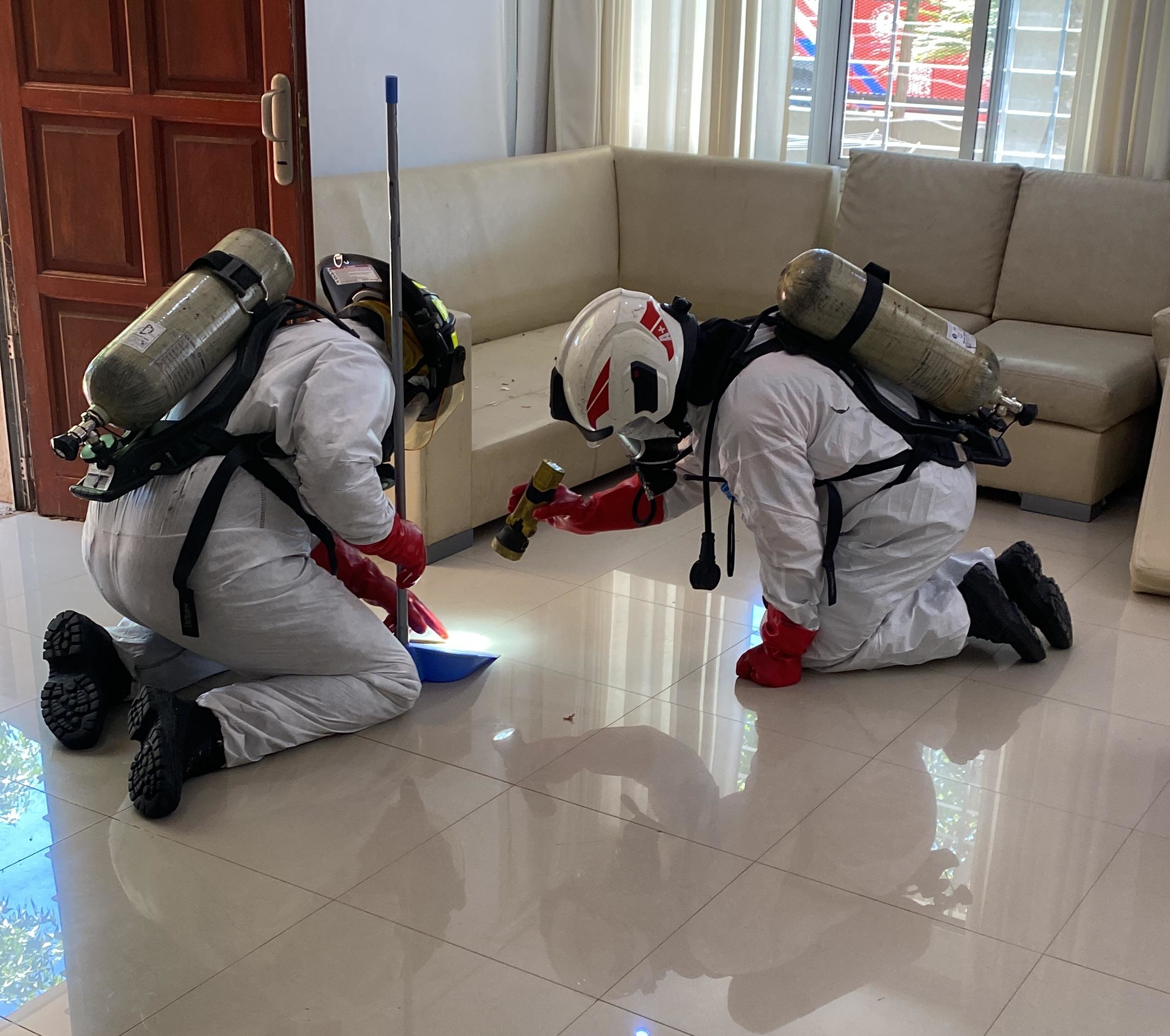 BOMBEROS DE ITÁ CONTROLAN DERRAME DE MERCURIO Y RECUERDAN MEDIDAS DE SEGURIDAD
    
    <div class=