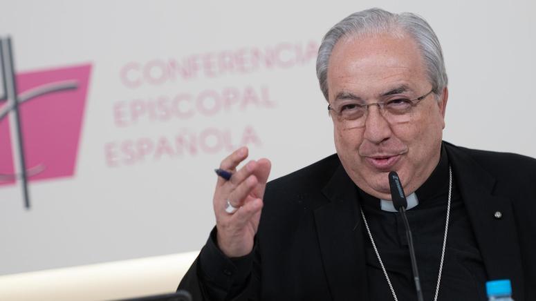 IGLESIA ESPAÑOLA ADMITE POR PRIMERA VEZ MÁS DE MIL RELIGIOSOS ACUSADOS POR ABUSOS SEXUALES
    
    <div class=