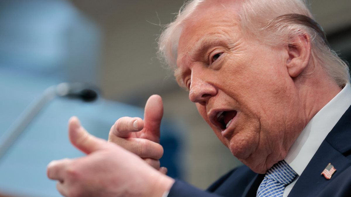 TRUMP AMENAZA  A IRÁN: "EL PAÍS ENTERO PODRÍA DESAPARECER EN  UNA NOCHE"